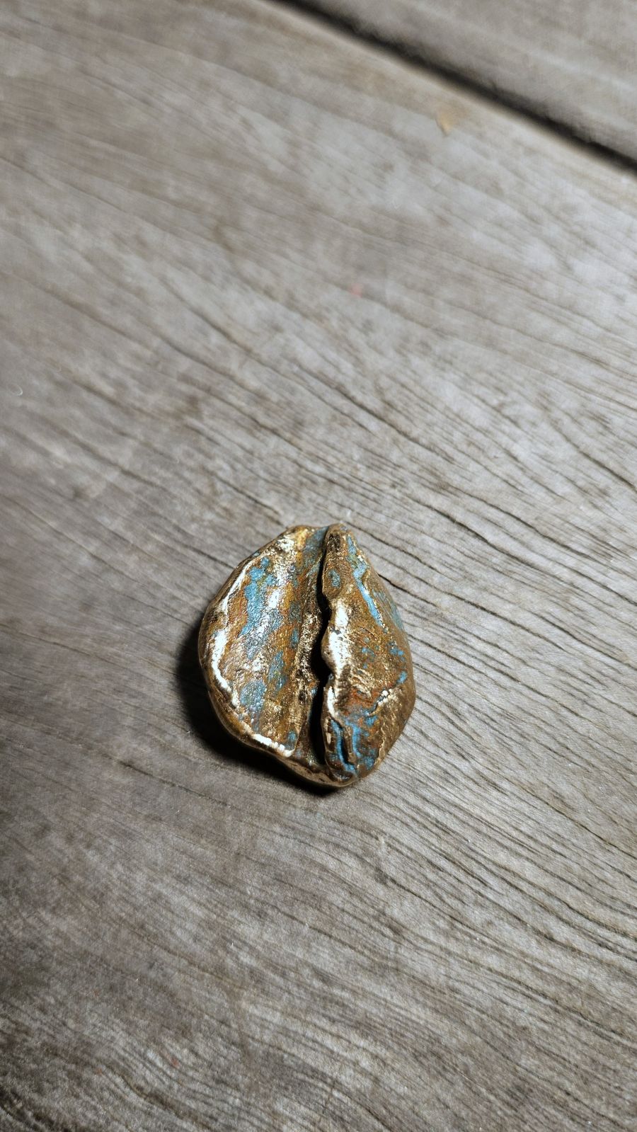 Minyon Falls Amulet — handmade by Sofia Eckholt (view 2)