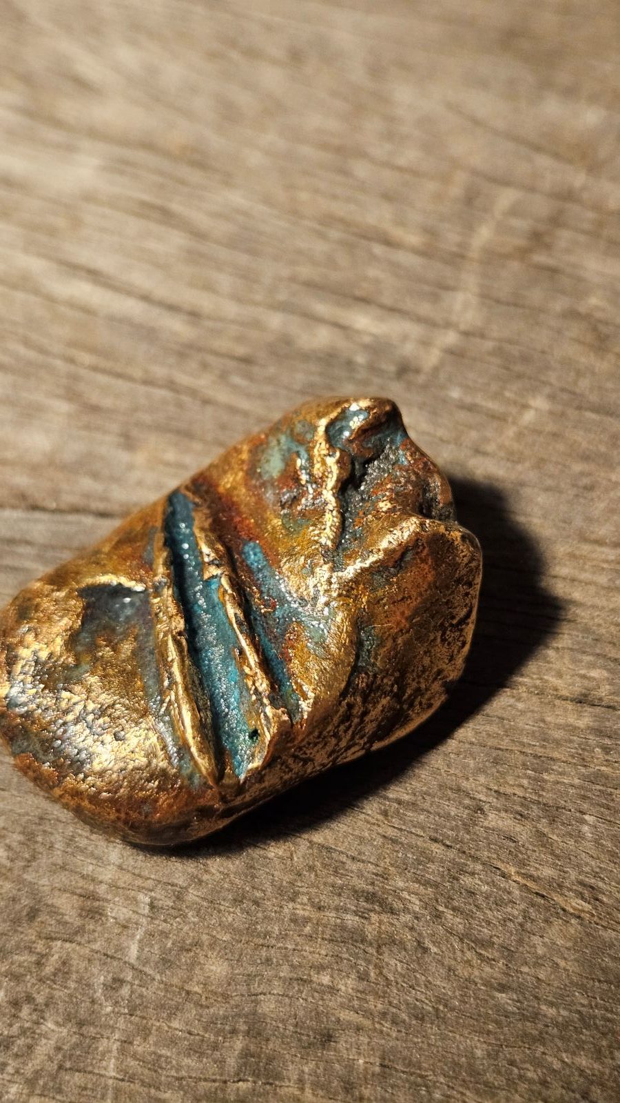 Carnarvon Amulet — handmade by Sofia Eckholt (view 2)